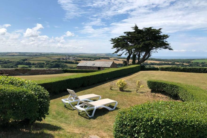 Romantic Hideaway With Countryside And Sea Views