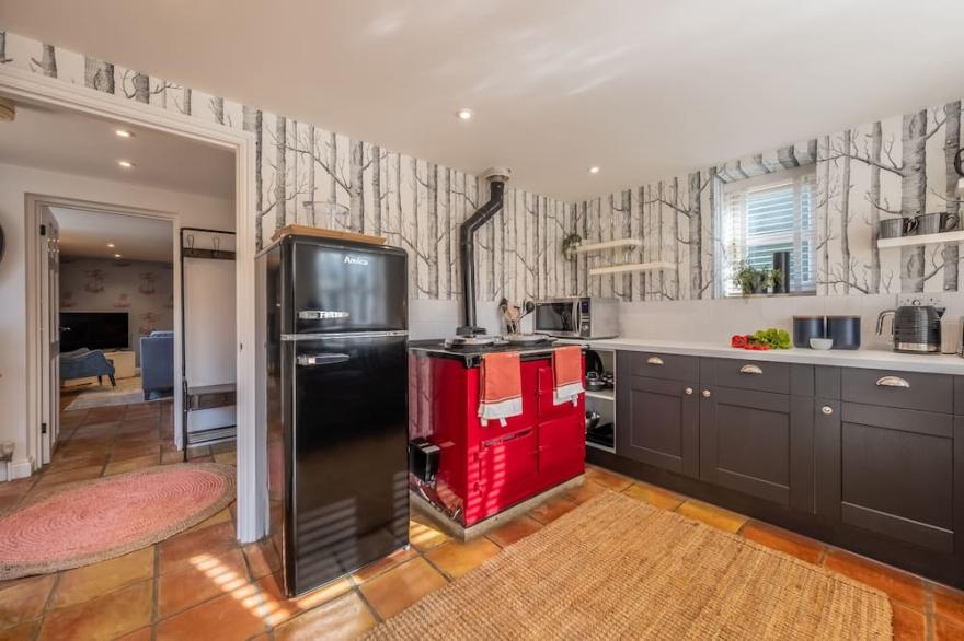 This Norfolk beauty is a wonderfully stylish romantic bolt hole, set peacefully on the outskirts of