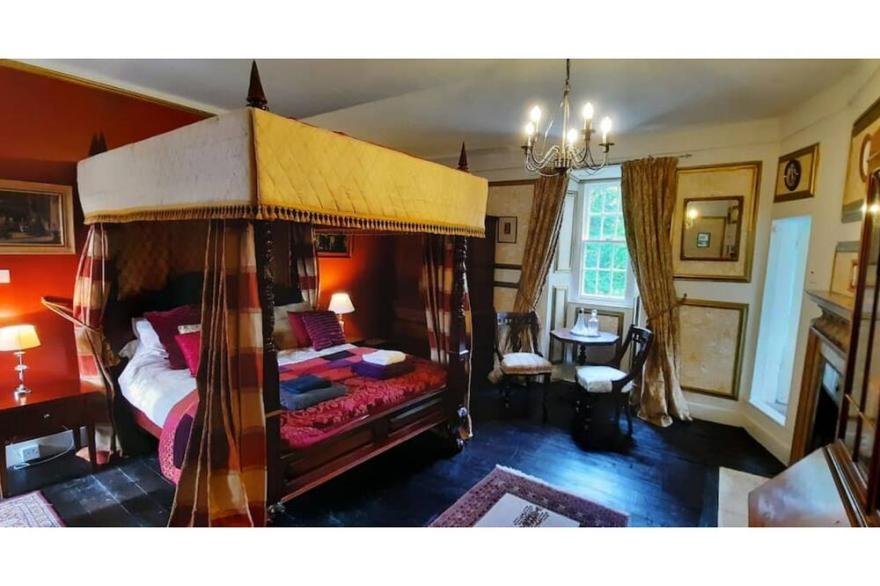 West Wing of Historic Fairytale Lickleyhead Castle