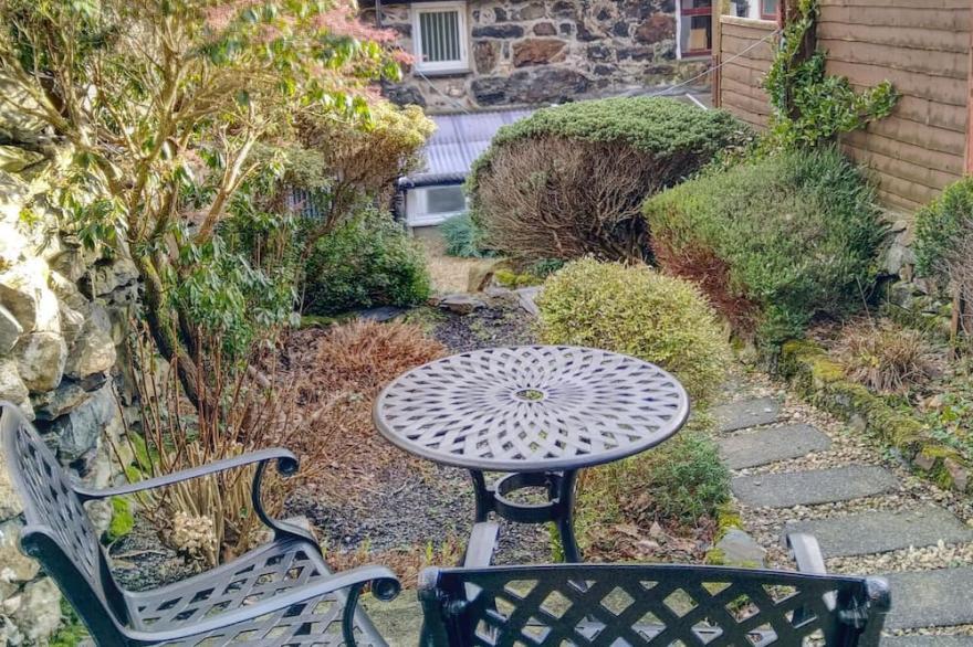 Cottage In Beddgelert Village At The Foot Of Snowdon, Snowdonia National Park, N