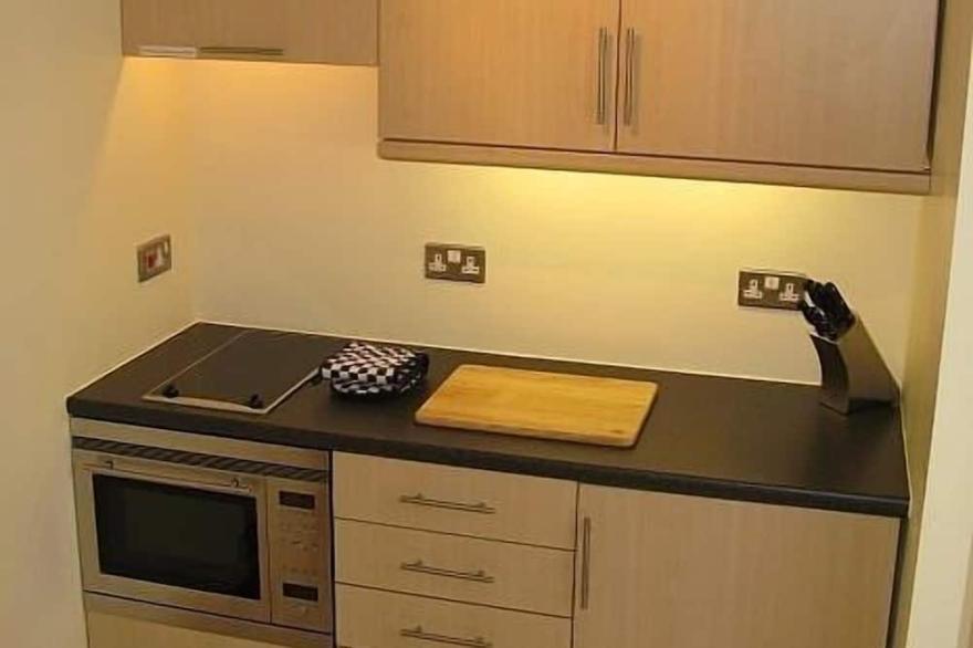 Cottage In Beddgelert Village At The Foot Of Snowdon, Snowdonia National Park, N