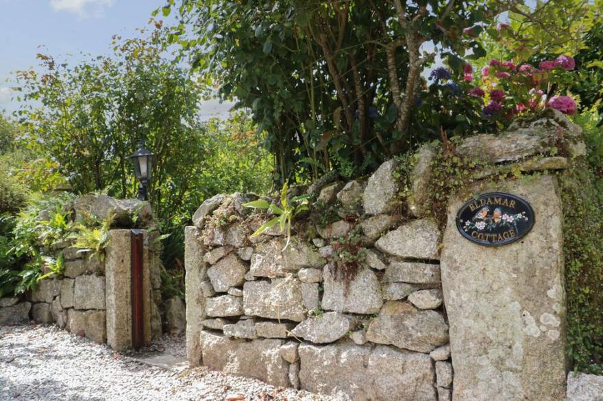 ELDAMAR COTTAGE, pet friendly, character holiday cottage in Falmouth