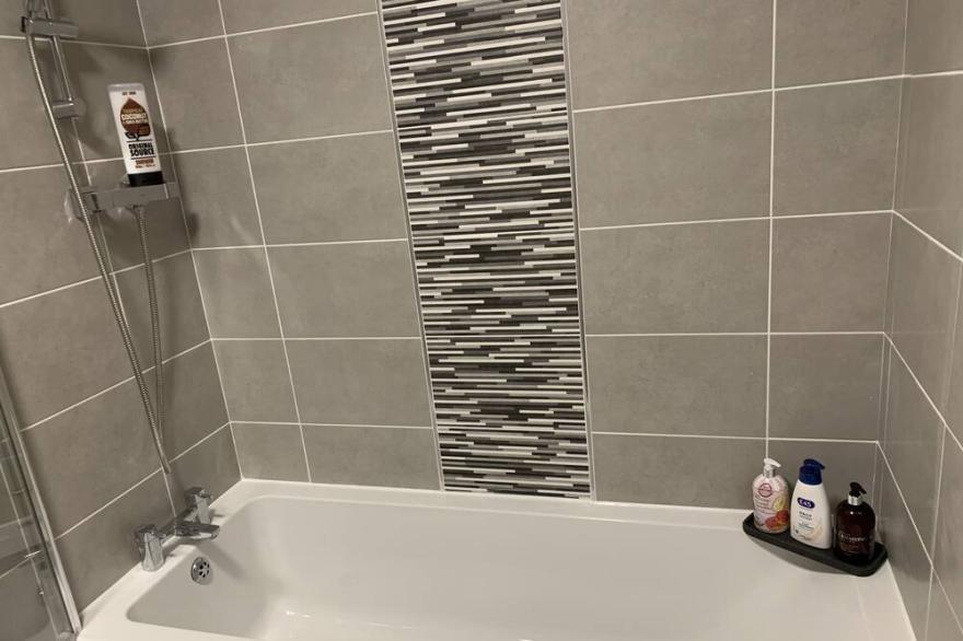 Executive Large  2 Bed Apt  Birmingham City Centre