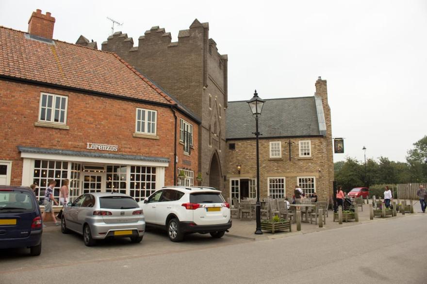 Beaurepaire, Beach House on the Bay