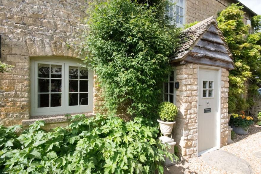 Beautiful Cotswold Cottage