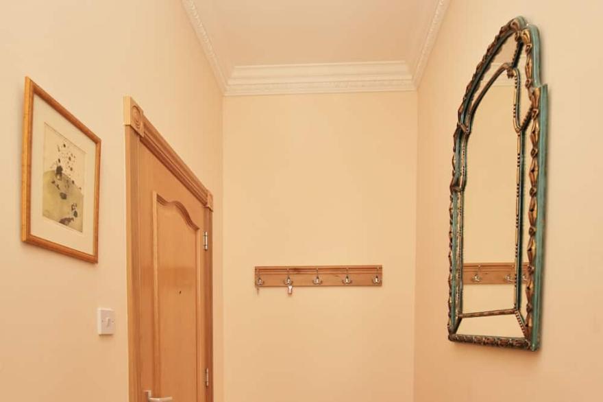 Fabulous modern 3 bedroomed apartment