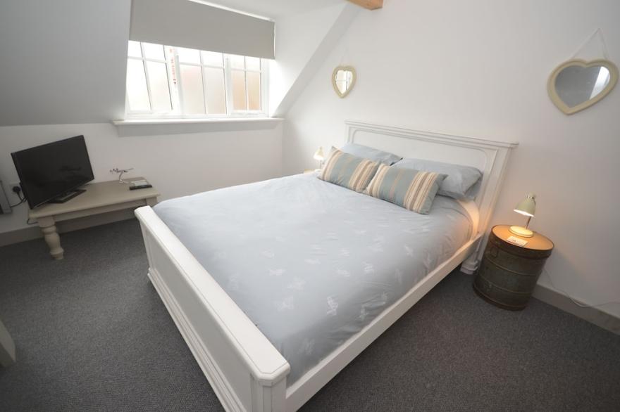 Quitely Located In Heart Of This Bustling Seaside Town