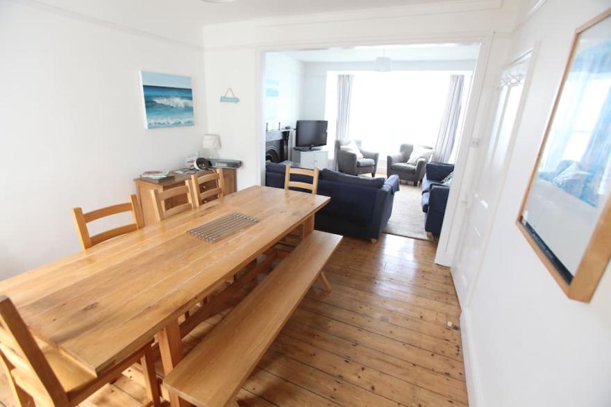 Perfectly Located for a Wonderful Sea View