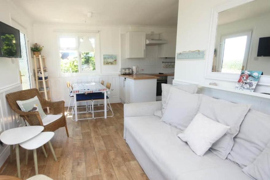 37A Medmerry Park 2 Bedroom Chalet