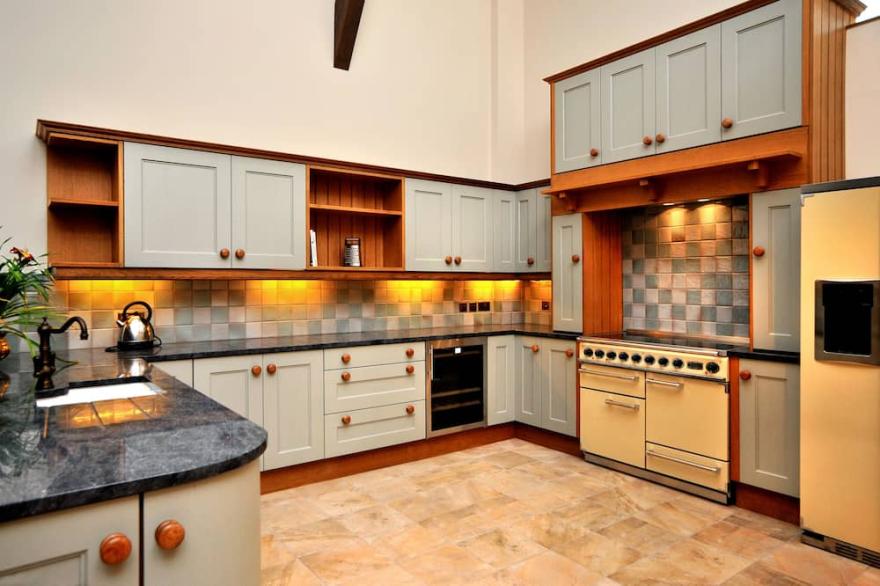 Large 5 star barn conversion on Exmoor