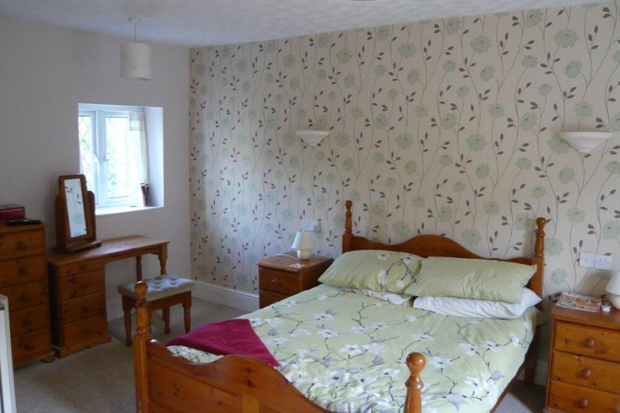 North Devon detatched holiday cottage