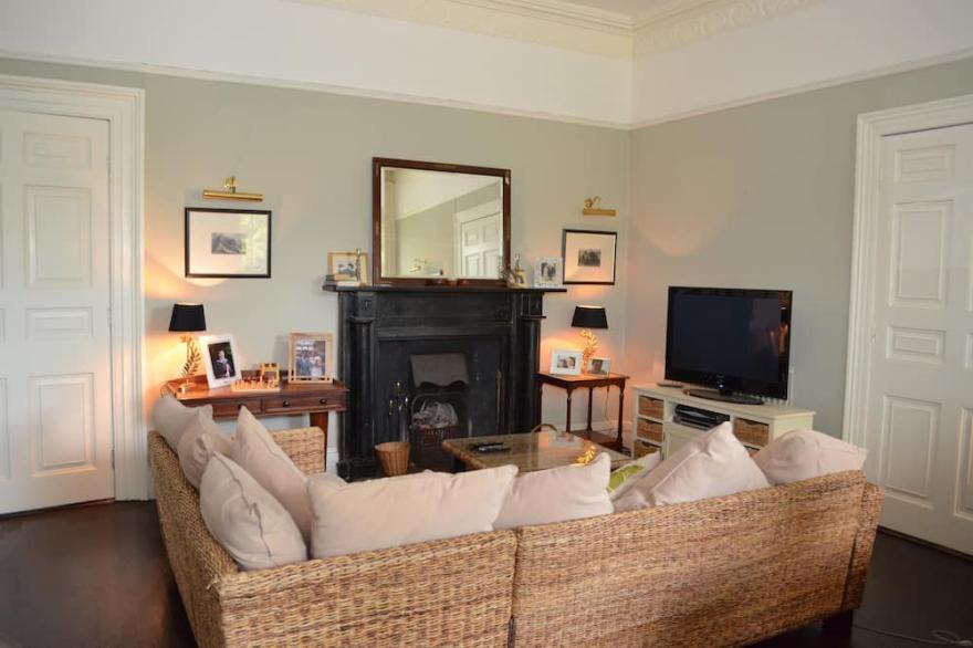 Character Old Mill House near the Giants Causeway & Coast- Sleeps 10-20