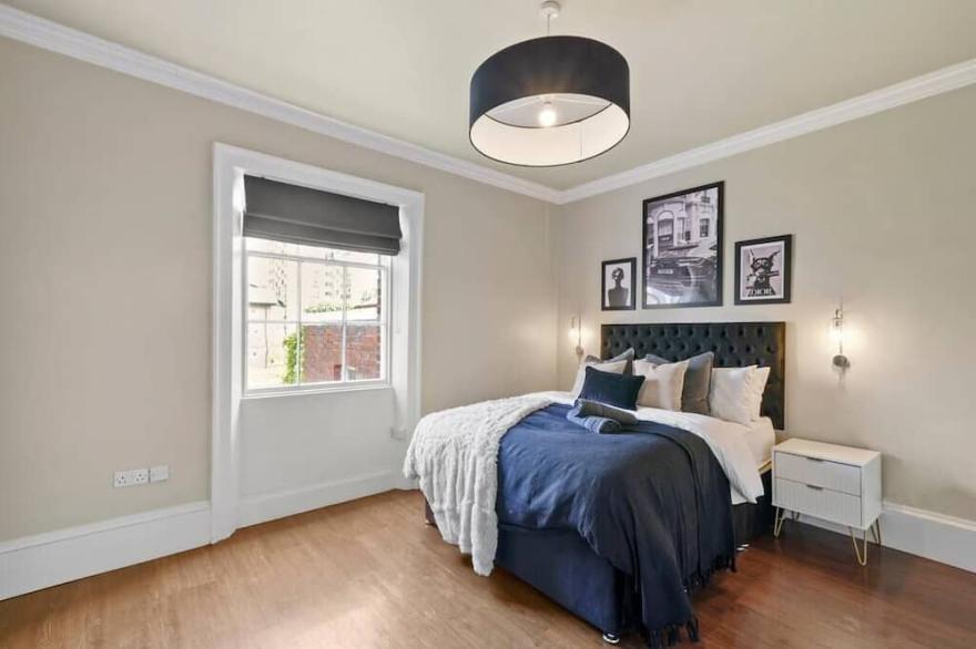 Luxury Yorkshire Apartment 4 - Parking