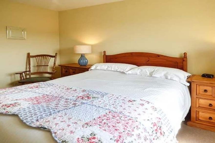 Idyllically located bungalow, beautiful view 20 mls from Stornoway Isle of Lewis
