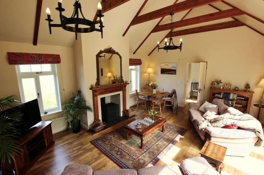 17th Century cottage near the picturesque village of Clovelly
