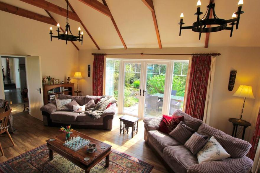 17th Century cottage near the picturesque village of Clovelly