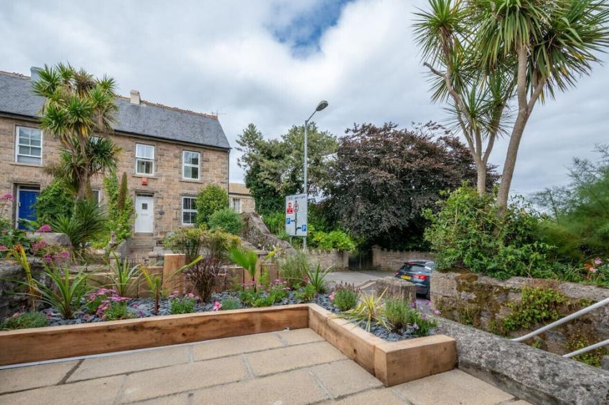 Sea-esta - Three Bedroom House, Sleeps 5
