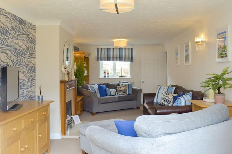 3 bedroom accommodation in West Bay, near Bridport