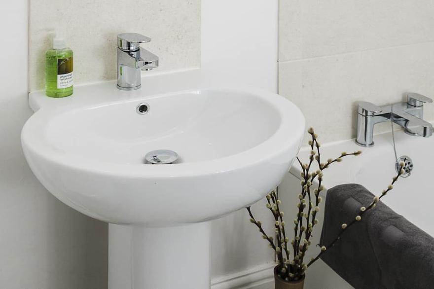 Luxury Central Bath House