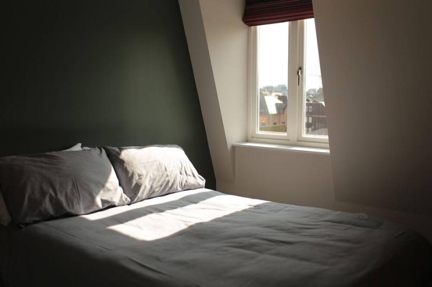 Beautiful, One bedroom apartment, City Centre