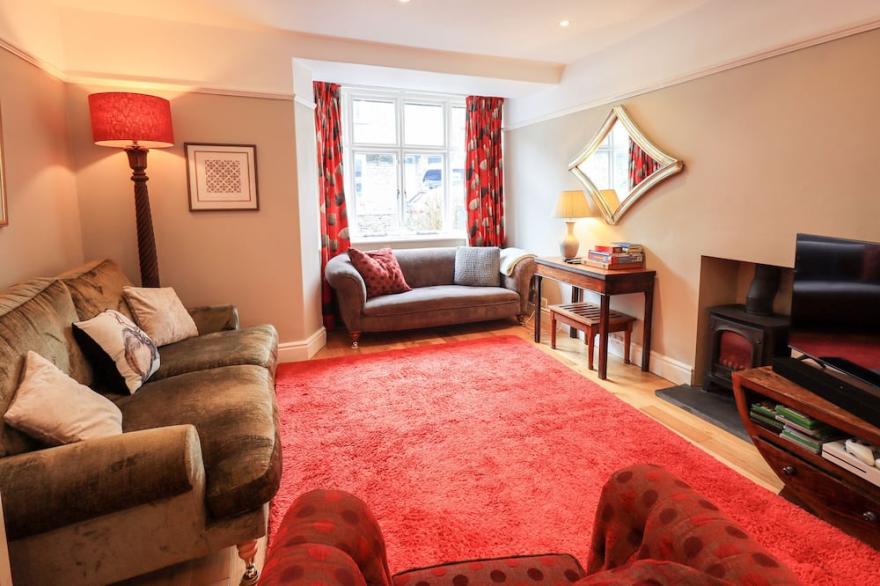 MALVERN, pet friendly, with a garden in Ambleside