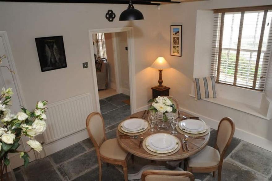 Detached 2 Bedroom Cottage Above Port Isaac Harbour As Featured In Doc Martin.