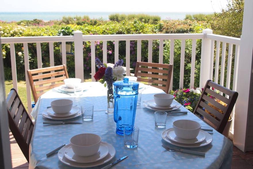 Beach front location, Pet friendly, Full of charachter, Private garden, Sea view