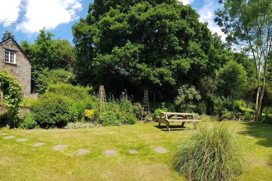 Historic Watermill Cottage between Dartmoor and Exmoor with 4 acres of parkland