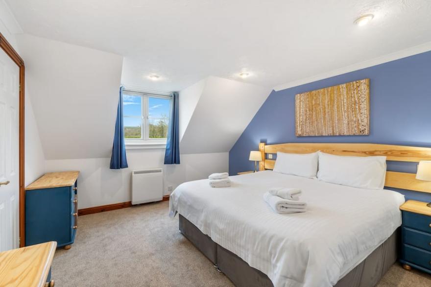 A very spacious and versatile property suitable for couples, young families and those with an infant