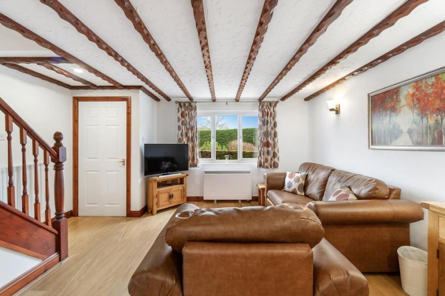 A very spacious and versatile property suitable for couples, young families and those with an infant