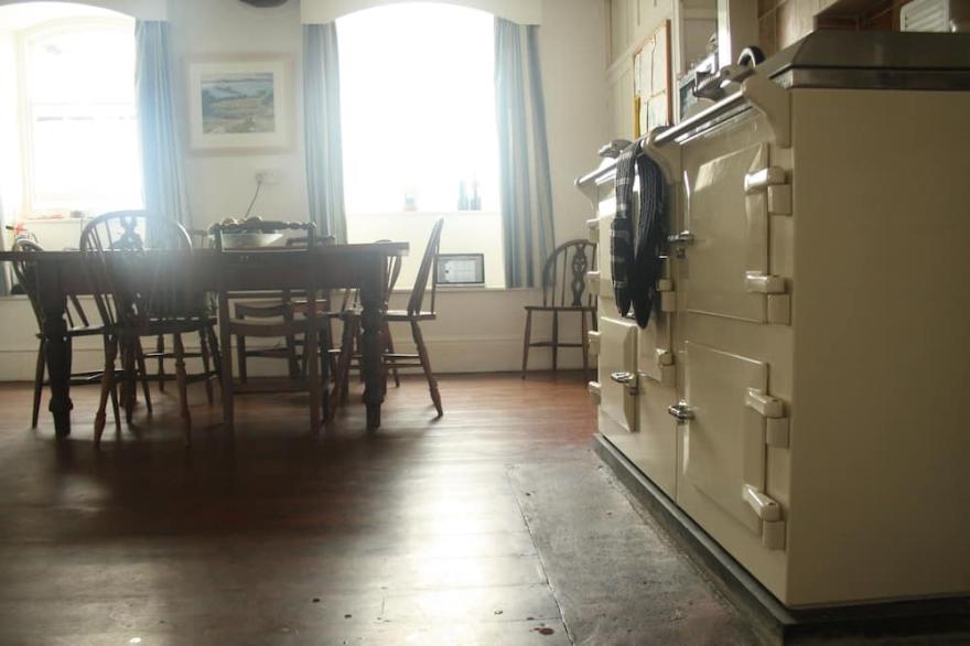 Beautiful 18th Century self catering home in the Isles of Scilly, Cornwall