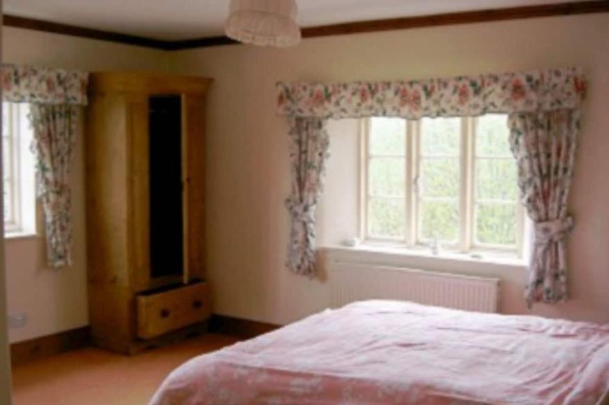 WOODGATE <br>Close to beaches and excellent walks