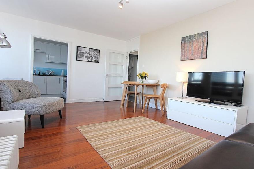 Soho Apartment - Great Views