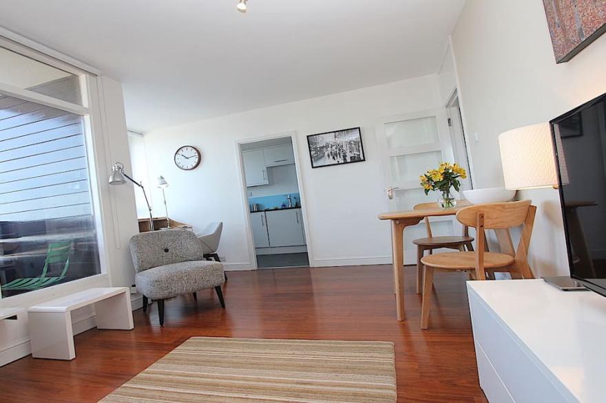 Soho Apartment - Great Views