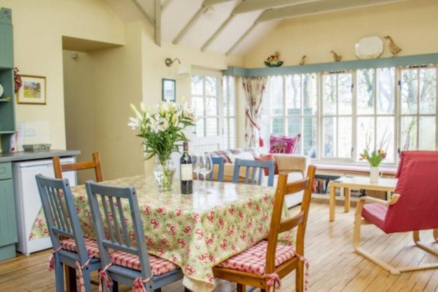 3 bedroom cottage, with far reaching views of the garden and open countryside.