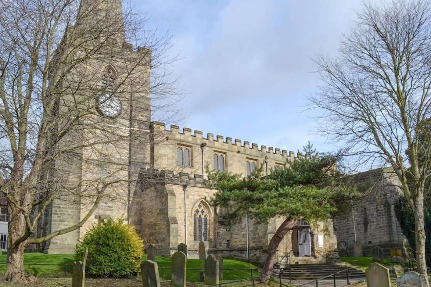 2 bedroom accommodation in Pickering