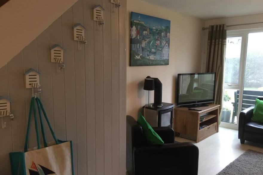 3 bedroom house With Shared Use Of Pool, Tennis Courts.