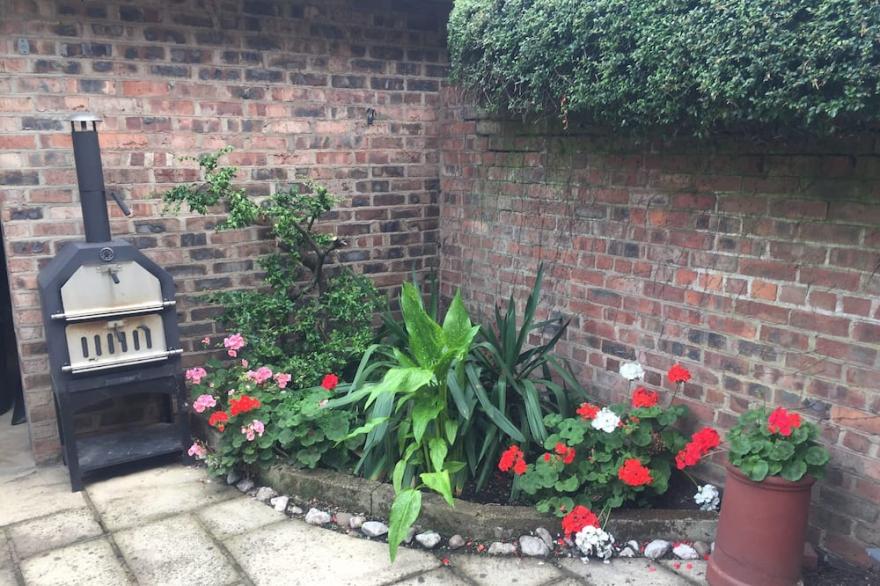 'Minster Bells' - 5 Bed City Centre Townhouse