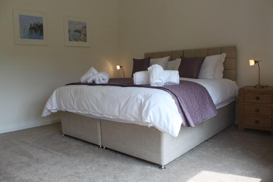 Converted detached barn in peaceful South Hams location close to Dartmouth