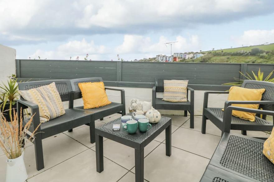 CHY AN MOR, pet friendly, character holiday cottage in Mevagissey