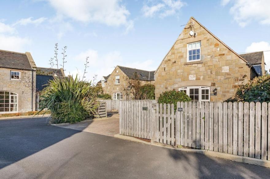 2 bedroom accommodation in Seahouses