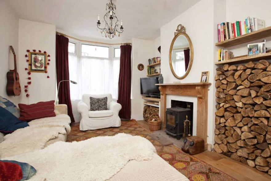 Lovely home in Brighton sleeps 8