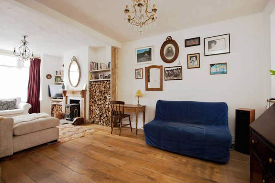 Lovely home in Brighton sleeps 8