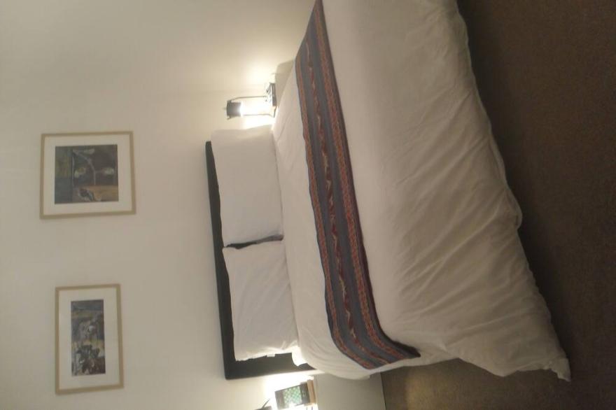 SeaViewGate (Apartment 2), 2 bedrooms, Park Free