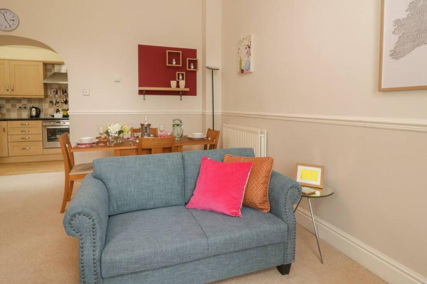 STRAWBERRY MEWS, family friendly, with a garden in Cockermouth