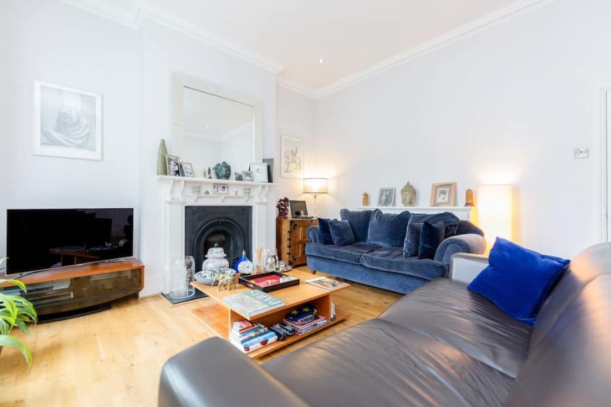 Gorgeous 2-Bedroom Apartment With Terrace In Chelsea