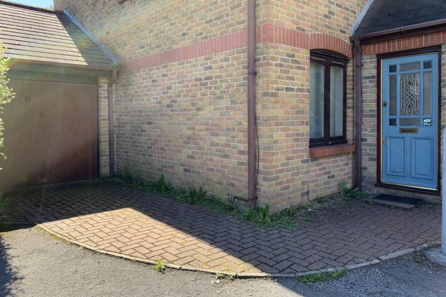 CF10 House - Cardiff City Centre