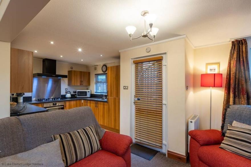 THIRLMERE VIEW, family friendly, luxury holiday cottage in Windermere