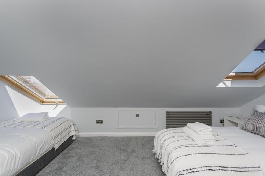 Apartment-Modern-Private Bathroom-City View-1 Bedroom Apartment