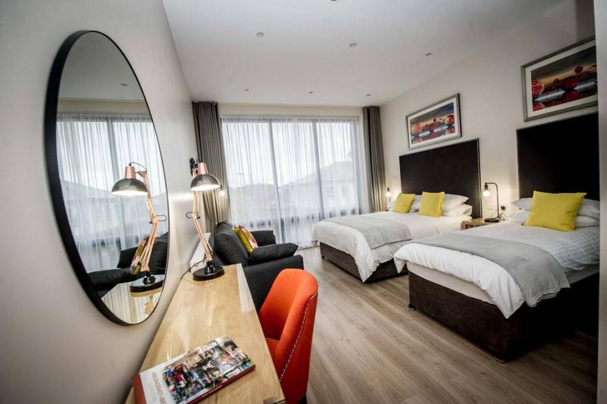 The James Suites - Designer suite with kitchen.